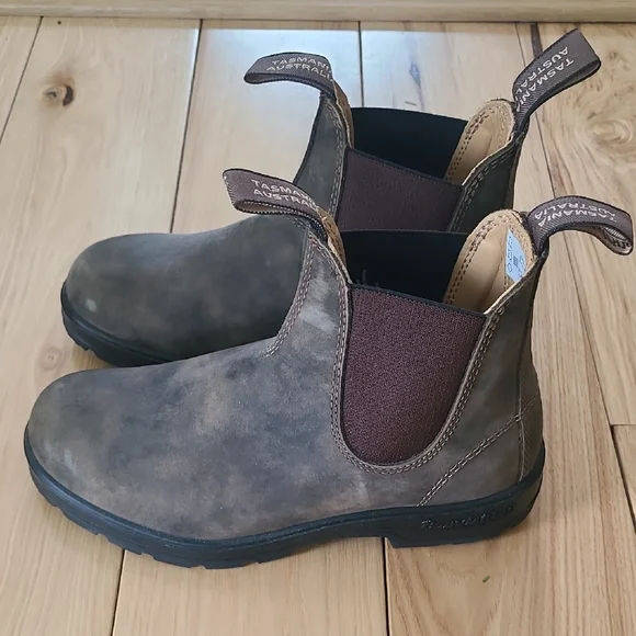 Blundstone Brown Chelsea Ankle Boots - Picture 1 of 4